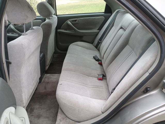 97 CAMRY LE (18).jpg